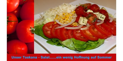vegetarisch vegan essen gehen - Deutschland - Salat Toscana
Kopfsalat, Eisberg, Chinakohl, Mais, Tomaten
Zwiebeln, Tomate  - Mozzarela, Grana Padano und
Honig - Balsamico Dressing - Salatbar Detmold
