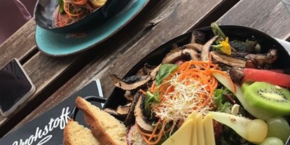 vegetarisch vegan essen gehen - Tageszeiten: Mittag - Eibelstadt - Vrohstoff