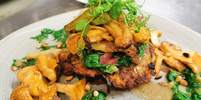 vegetarisch vegan essen gehen - Mittagsmenü - Franken - Duett von Mangold und Kartoffel mit gebratenen Pfifferlingen - Kleehof in der Gärtnerstadt