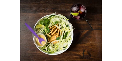 vegetarisch vegan essen gehen - Anlass: Gruppen - Deutschland - taco salat - Burrito Baby