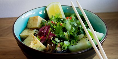vegetarisch vegan essen gehen - Art der Küche: vietnamesisch - Dresden Unteres Hecht - Pho Chay - neufneuf Bühnen Bistro