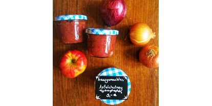 vegetarisch vegan essen gehen - Anlass: Feste & Feiern - Oberhaching - hausgemachtes Apfelchutney aus biologisch erzeugten Streuobst-Äpfeln - Rosinante