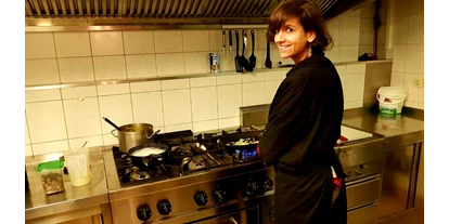 vegetarisch vegan essen gehen - Anlass: Gruppen - Deutschland - Lara in der Küche - Rosinante
