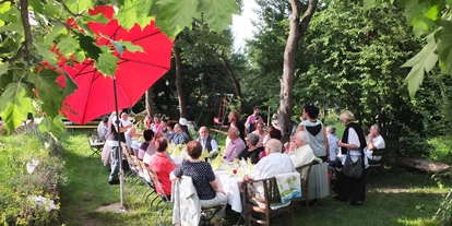 vegetarisch vegan essen gehen - Anlass: Gruppen - Deutschland - Familienfest in unserem Biergarten - Gasthof Goldener Adler Mürsbach