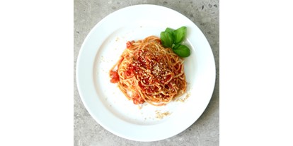 vegetarisch vegan essen gehen - Barrierefrei - Brandenburg Süd - Sempre Bologna: Spaghetti, Devozione Bolognese, Grano - Devozione Pasta Bar