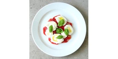 vegetarisch vegan essen gehen - Mittagsmenü - Brandenburg Süd - Il Classico: Tomaten, Buffala, Basilikum - Devozione Pasta Bar