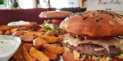 vegetarisch vegan essen gehen - Rindfleisch-Burger (es gibt auch ein vegetarisches Patty) - Restaurant ECO