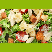 vegetarisches veganes Restaurant - Vegane Caesar Salad Pasta
