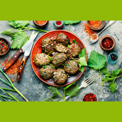 vegetarisch-vegan-kochen: Vegetarische Kichererbsen Frikadellen mit Petersilkartoffeln