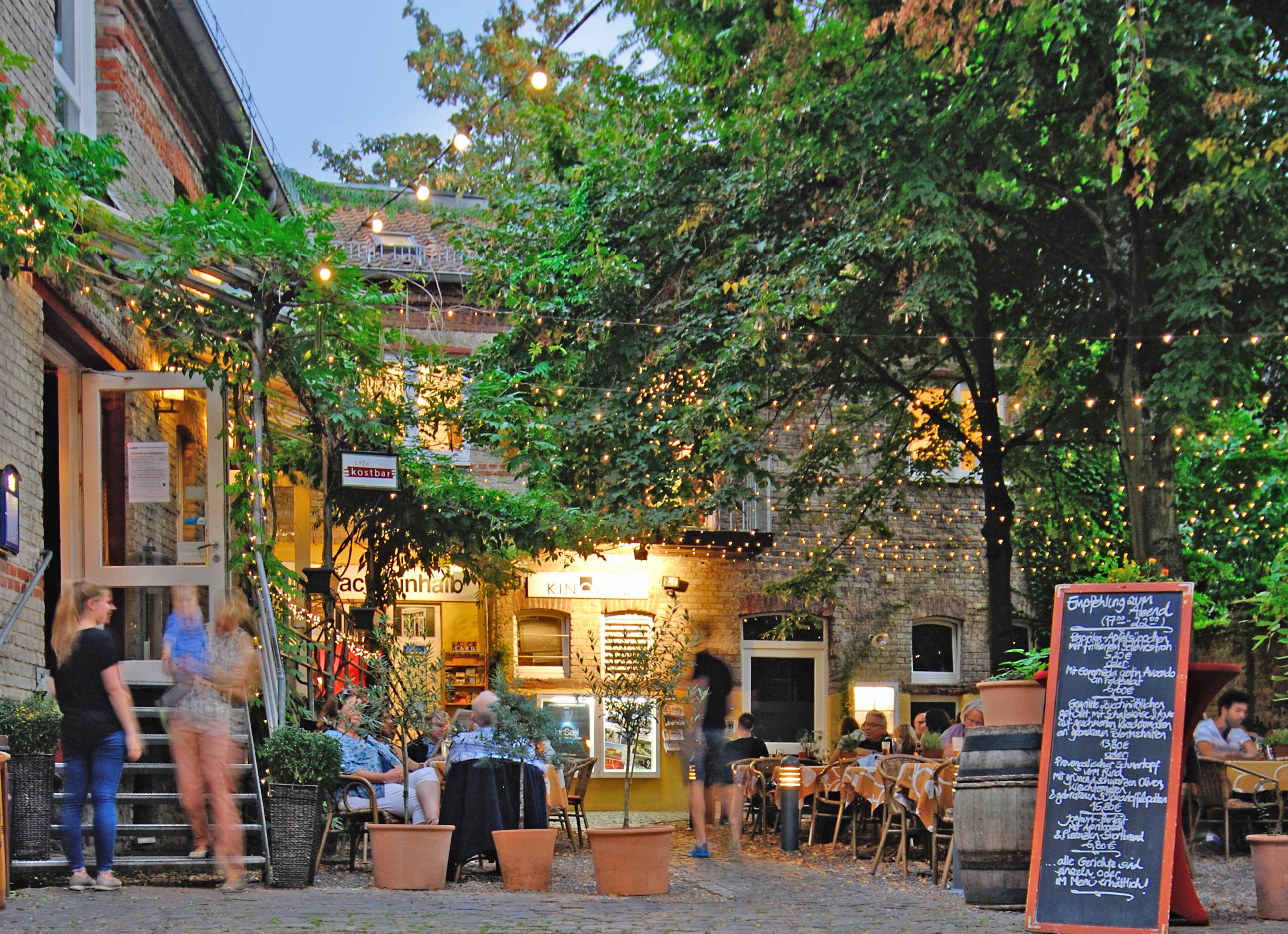 Restaurant Café Kostbar in Saarbrücken - love-veggie