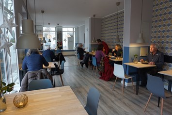 vegetarisches veganes Restaurant: Unser neuer Gastraum, endlich mehr Platz! - Cox