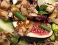 vegetarisches veganes Restaurant: Wechselnde Mittagskarte - himmelblau
