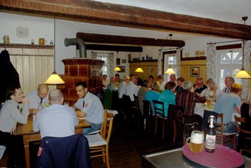 vegetarisches veganes Restaurant: Unsere Gaststube - Gasthof Goldener Adler Mürsbach