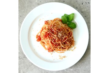 vegetarisches veganes Restaurant: Sempre Bologna: Spaghetti, Devozione Bolognese, Grano - Devozione Pasta Bar