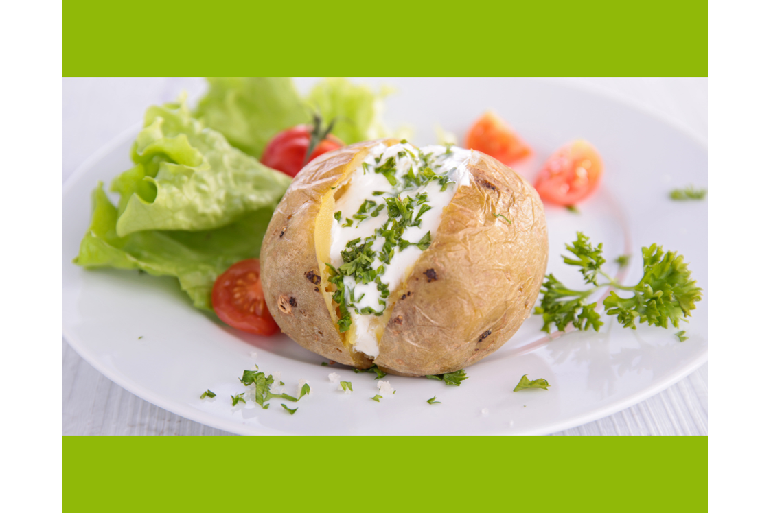 vegetarische-vegane-rezepte: Vegane Baked Potatoes mit Tsatsiki und griechischem Tofu